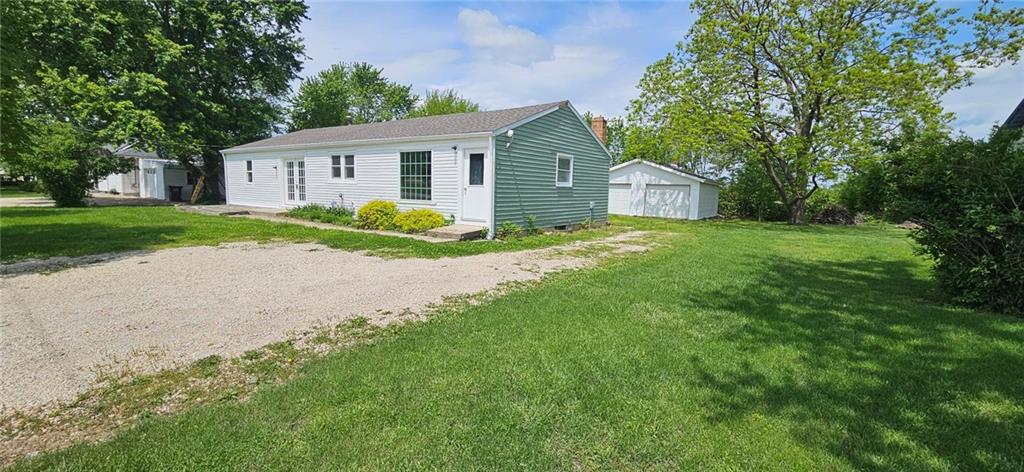 608 E 10th St, Holden, MO 64040