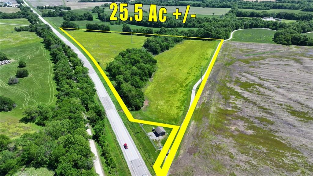 75 NE 254p Rd, Clinton, MO 64735