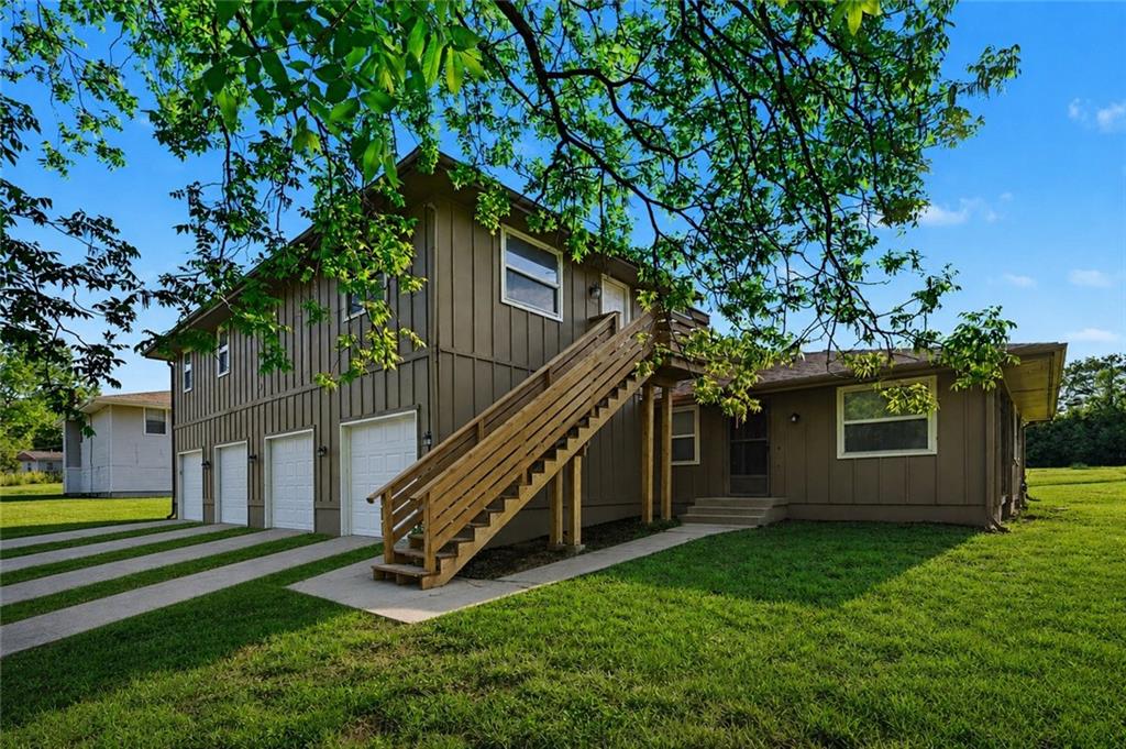 6331 N Wyandotte St, Kansas City, MO 64118