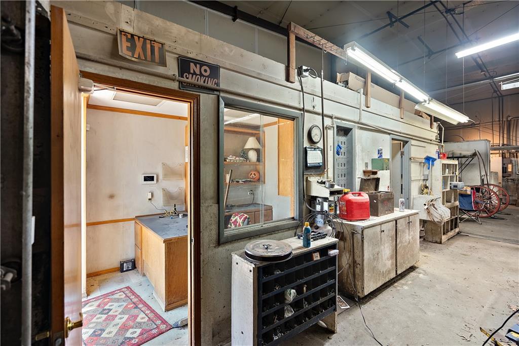902 Siggins St, Coffeyville, KS 67337