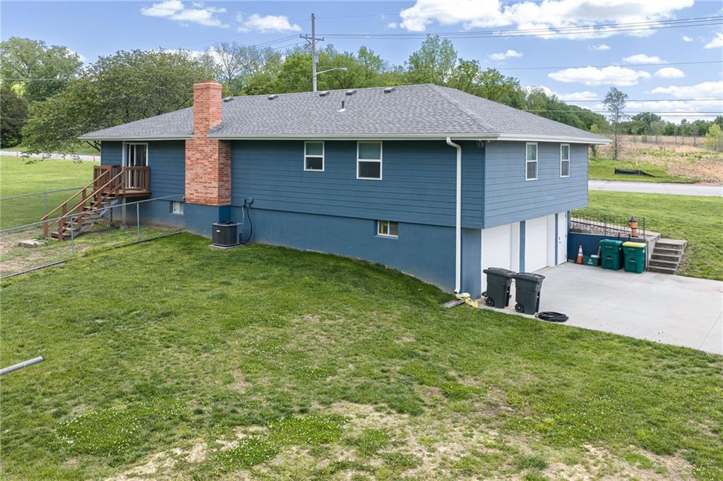 13300 Parallel Pw, Kansas City, KS 66109