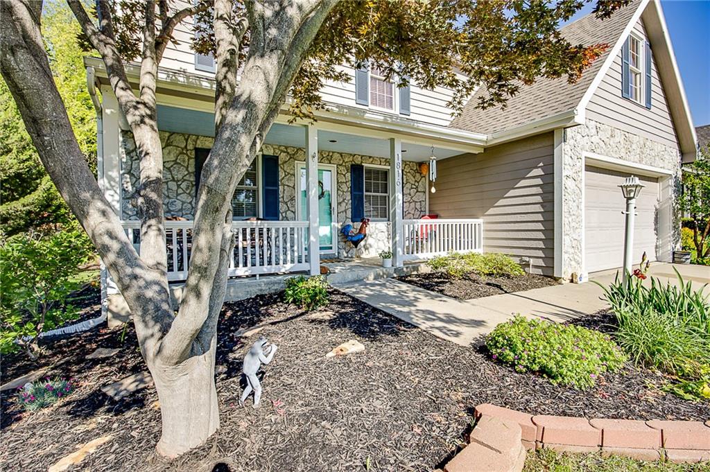 1816 Carmel Dr, Lawrence, KS 66047