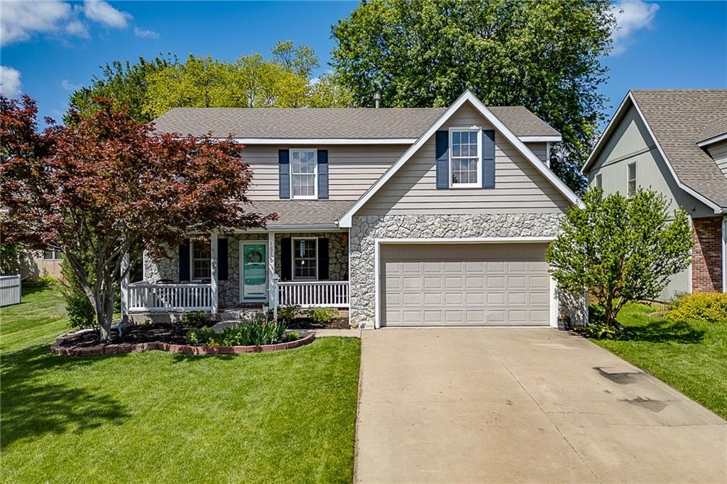1816 Carmel Dr, Lawrence, KS 66047