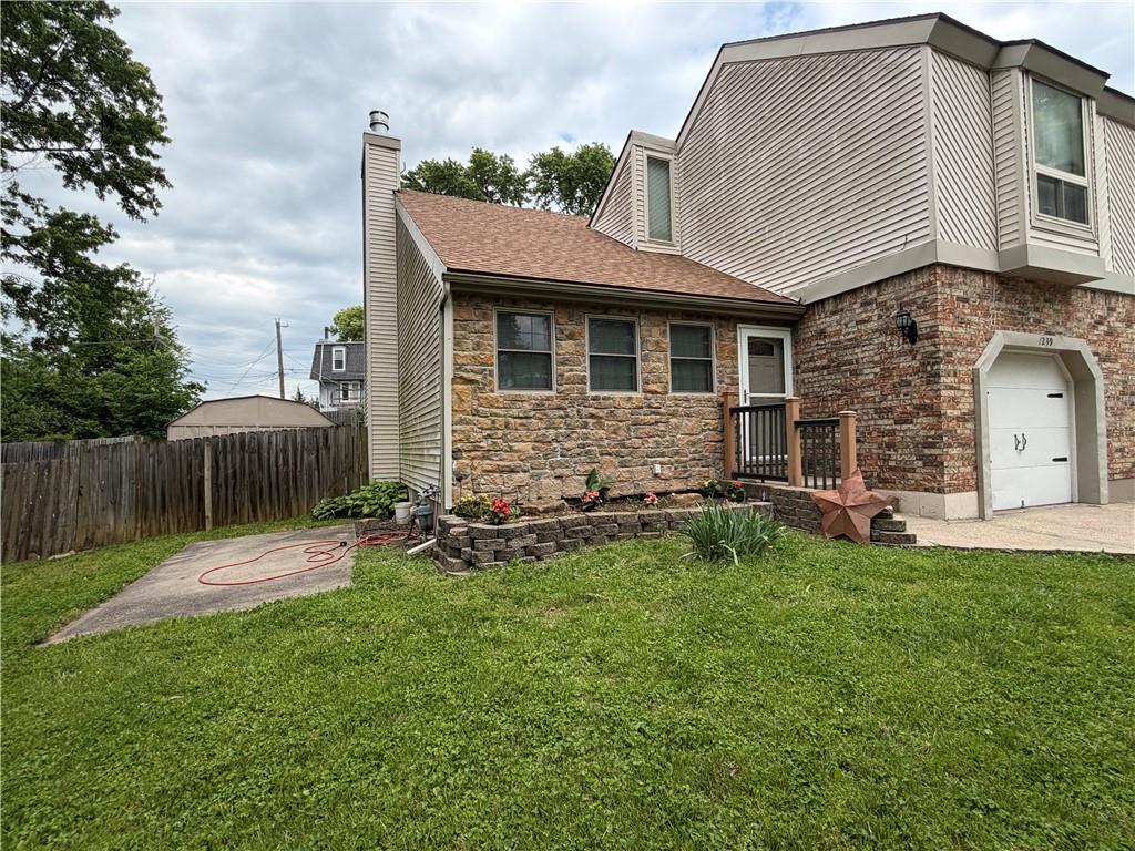 7239 N Bales Ave, Gladstone, MO 64119
