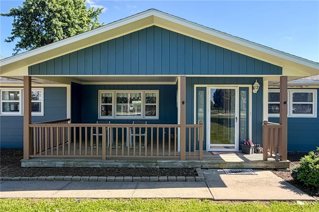 1461 Missouri Rd, Iola, KS 66749