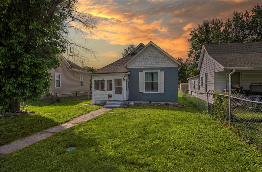 805 Price Blvd, Atchison, KS 66002