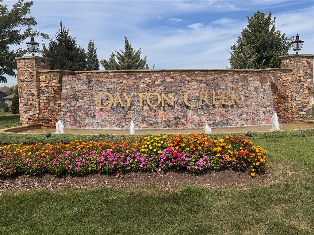 20901 W 188th Ter, Spring Hill, KS 66083