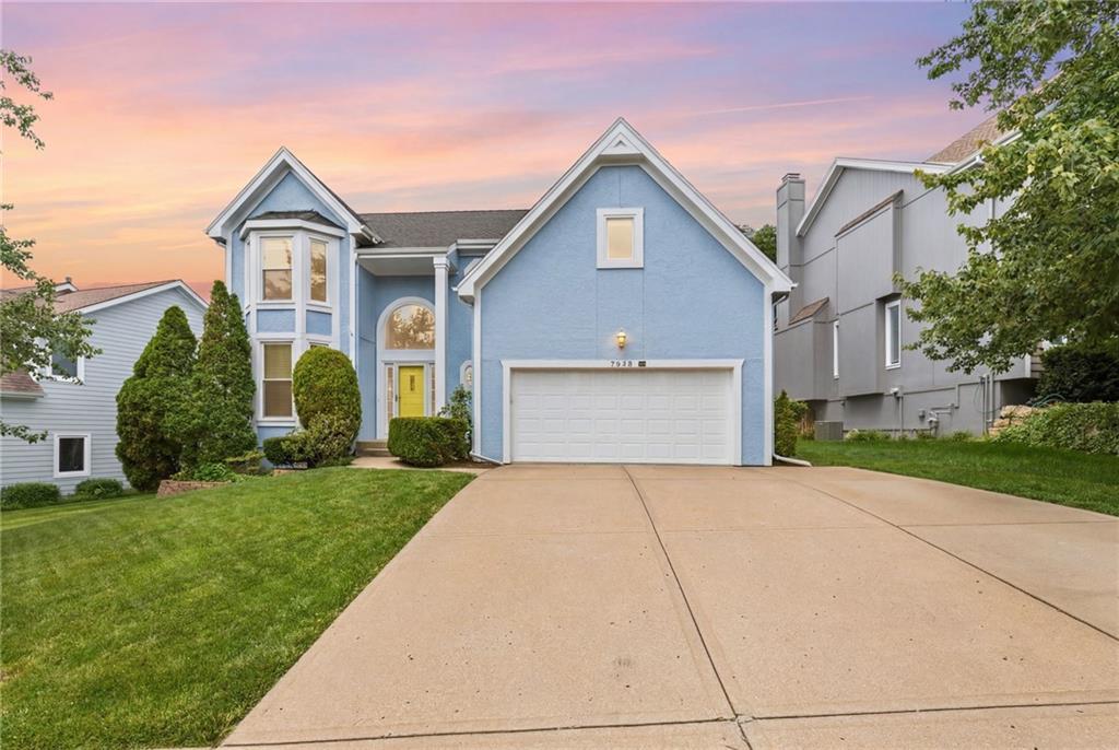 7248 Widmer St, Shawnee, KS 66216