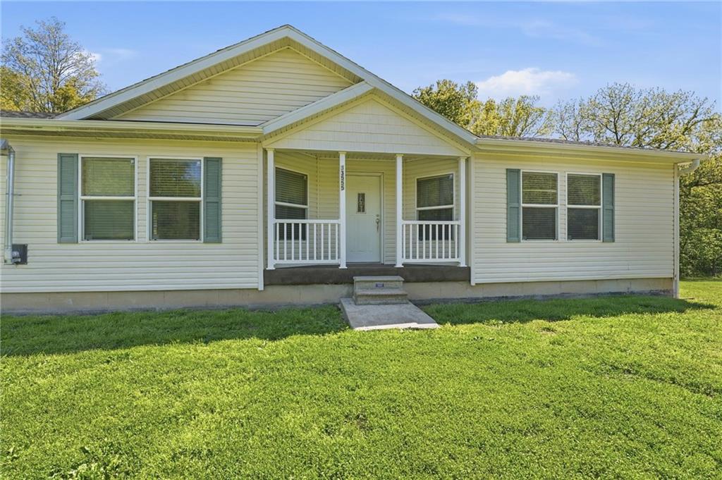33555 Brown Rd, Rushville, MO 64484