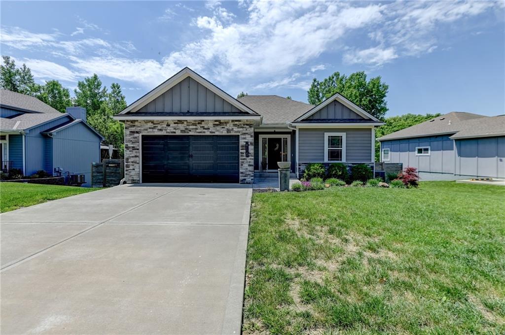 415 E 166th Ct, Belton, MO 64012