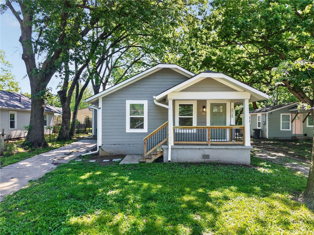 2715 S 37th St, Kansas City, KS 66106