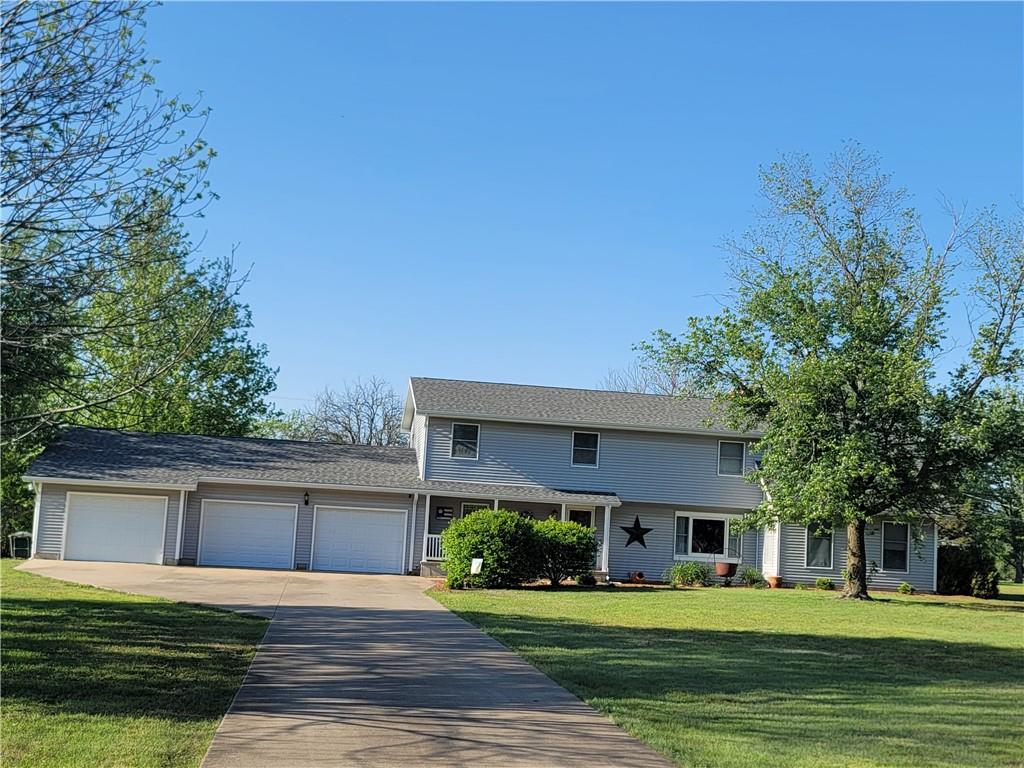 21 Golfview Dr, Fort Scott, KS 66701