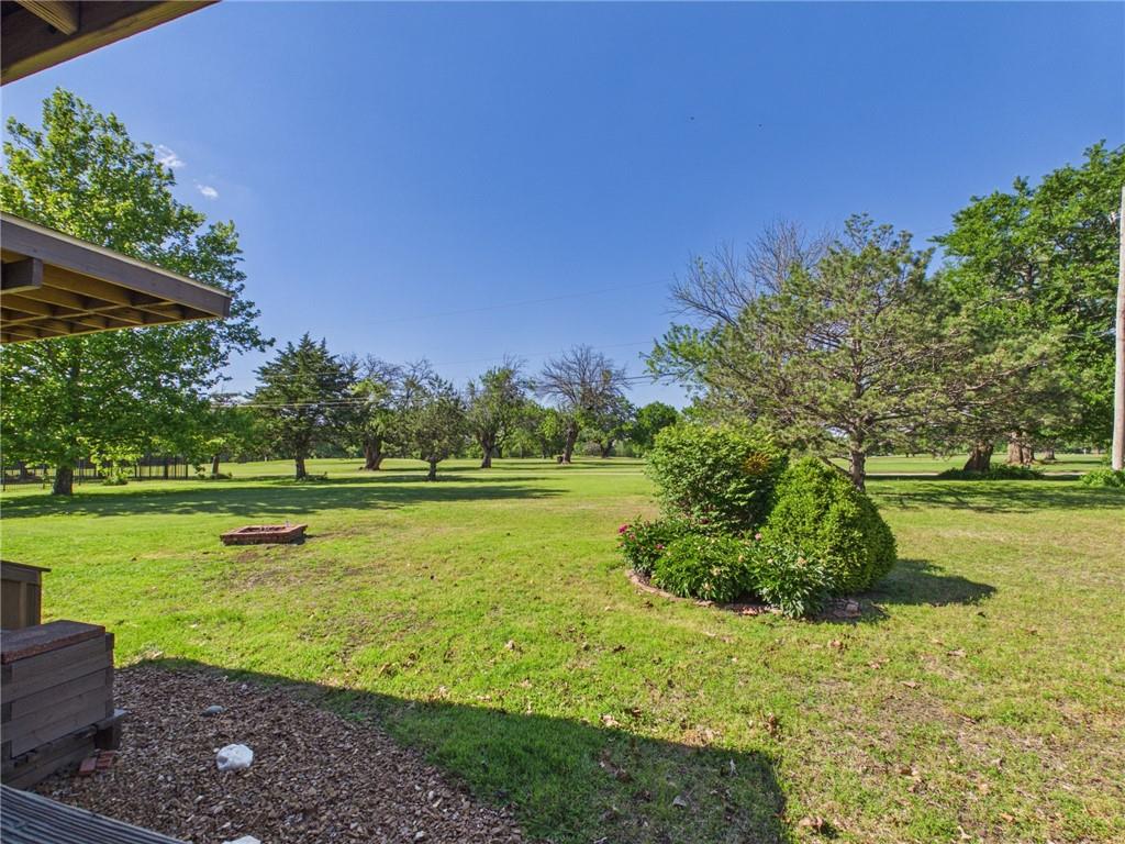 21 Golfview Dr, Fort Scott, KS 66701