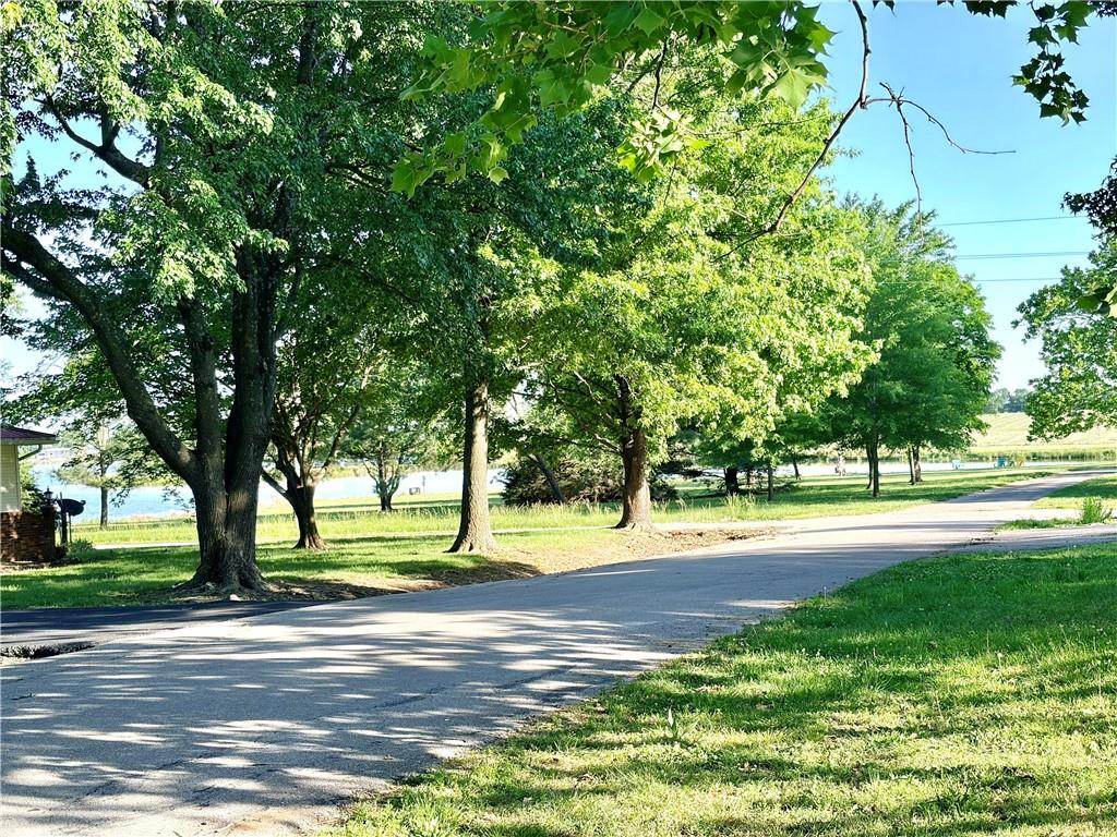 97 SW 5th Ln, Lamar, MO 64759