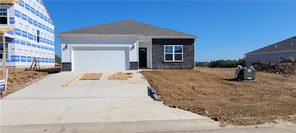 36432 W 102nd Pl, De Soto, KS 66018