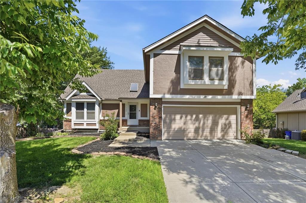 17532 W 116th St, Olathe, KS 66061