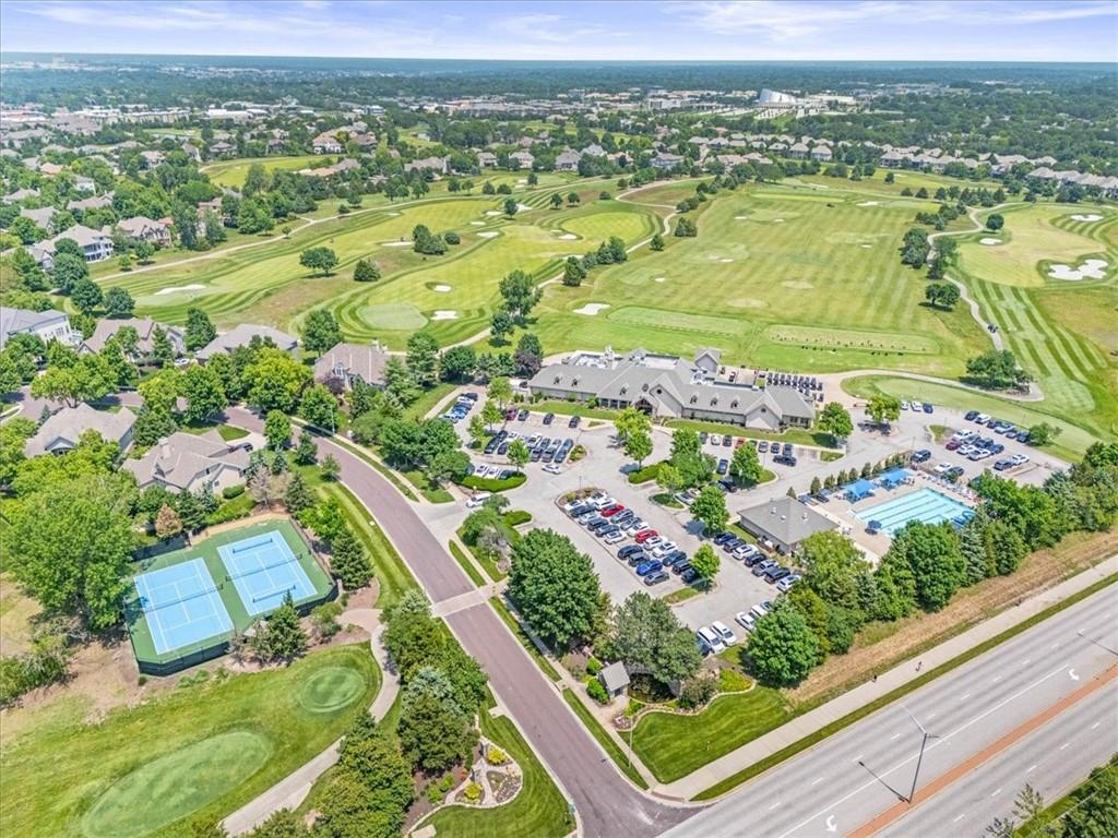 13905 Dearborn St, Overland Park, KS 66223