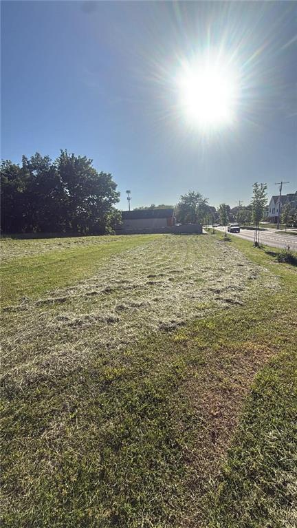 4242 N Kansas Ave, Kansas City, MO 64117