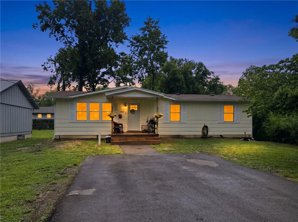 1525 Jackson St, Chillicothe, MO 64601