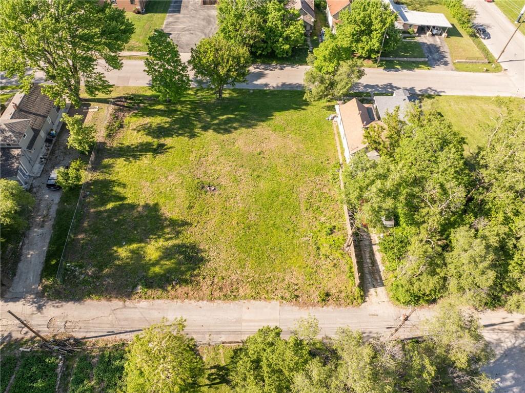 1213 Armstrong Ave, Kansas City, KS 66102