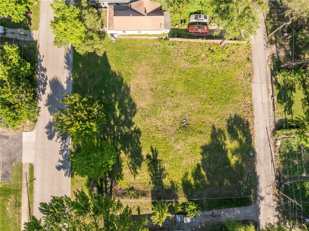 1213 Armstrong Ave, Kansas City, KS 66102