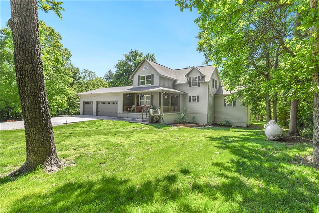 856 NW 1901 Rd, Lone Jack, MO 64070