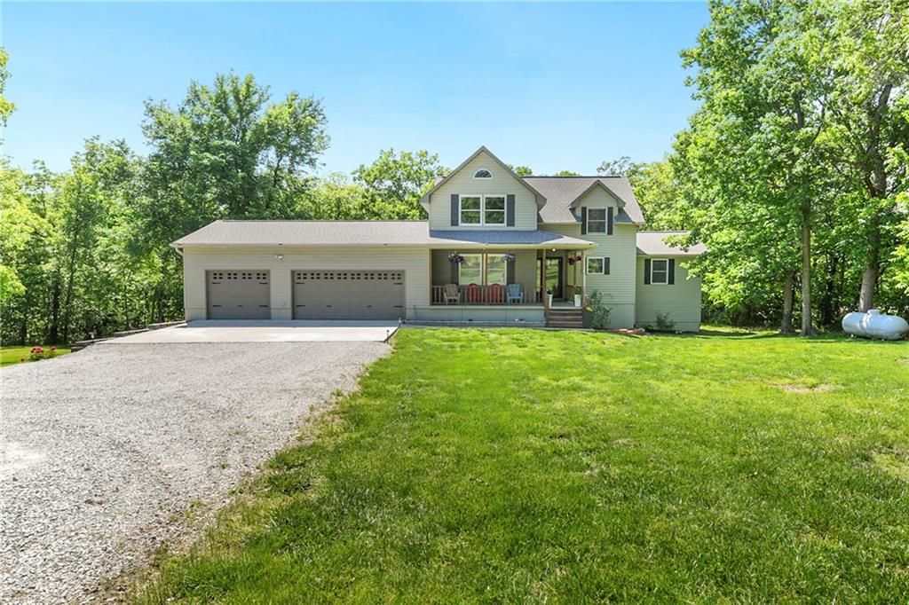 856 NW 1901 Rd, Lone Jack, MO 64070