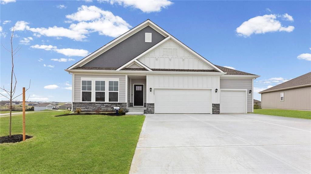 20925 W 188th Ter, Spring Hill, KS 66083