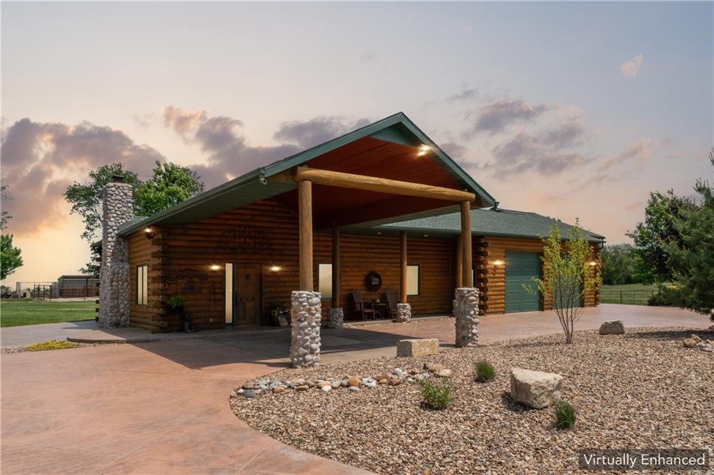 25345 Harmony Rd, Paola, KS 66071