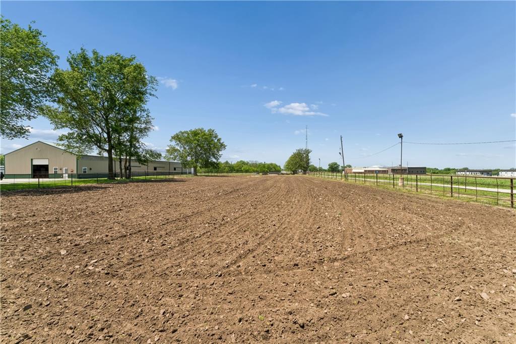25345 Harmony Rd, Paola, KS 66071