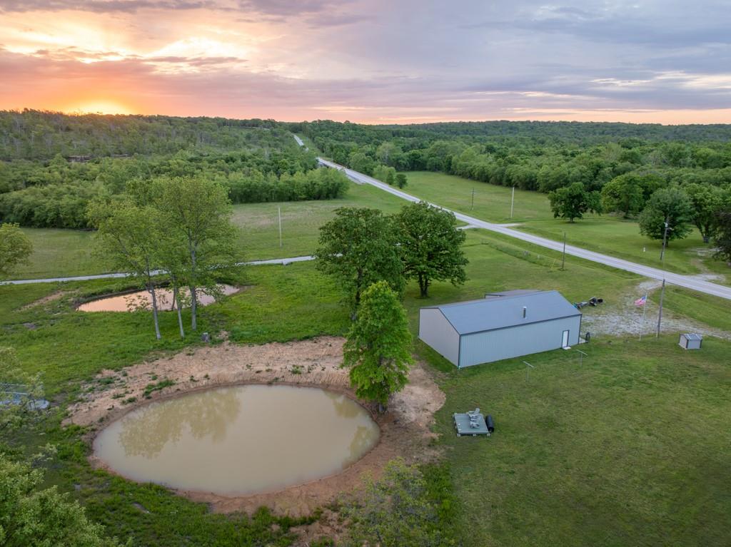 821 NW B Hw, Osceola, MO 64776