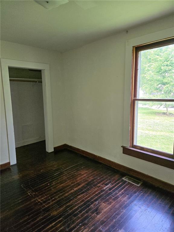 117 Pacific Ave, Osawatomie, KS 66064