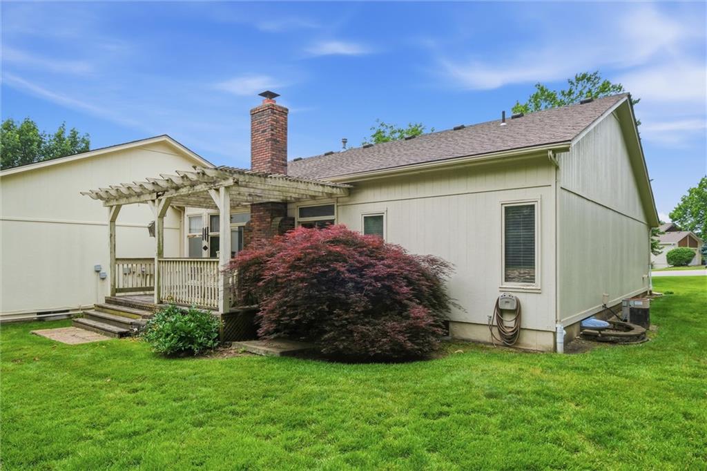 16510 W 133rd St, Olathe, KS 66062
