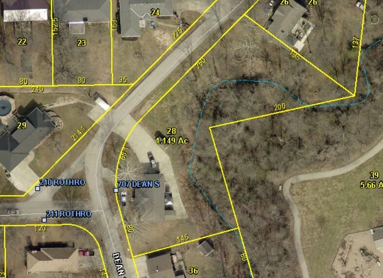 707 Dean St, Richmond, MO 64085
