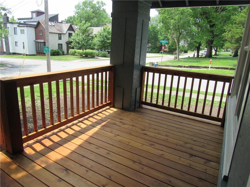 1000 E Pearl St, Harrisonville, MO 64701