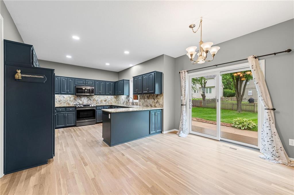 5211 W 156th St, Overland Park, KS 66224
