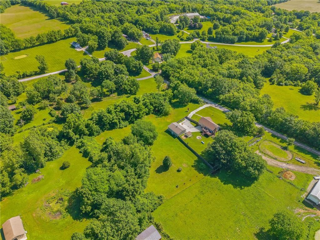 13016 Spring Rd, Liberty, MO 64068