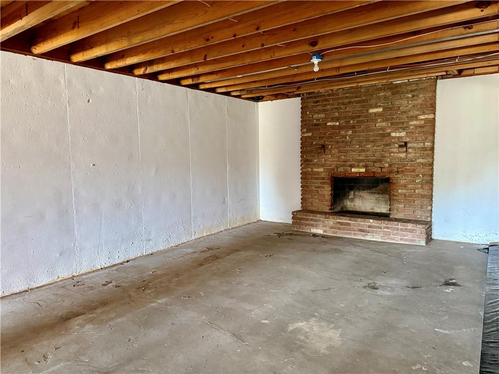 15095 Highway 13 Hw, Richmond, MO 64085