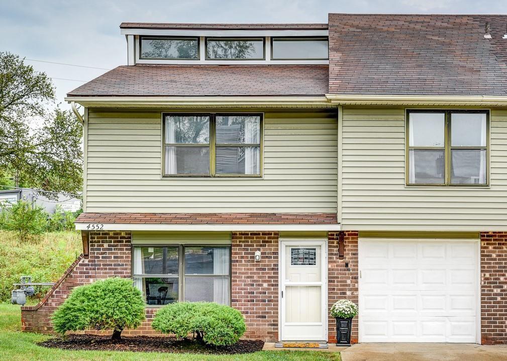 4552 S Saville Ct, Independence, MO 64055