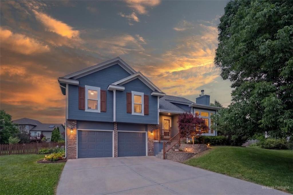 10914 N Laurel Ct, Kansas City, MO 64157
