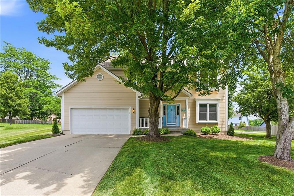 6702 W 156th Ter, Overland Park, KS 66223