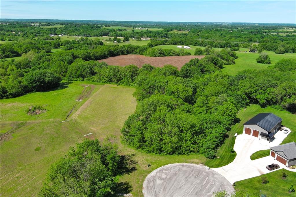 00000 Clearview Dr, Leavenworth, KS 66048