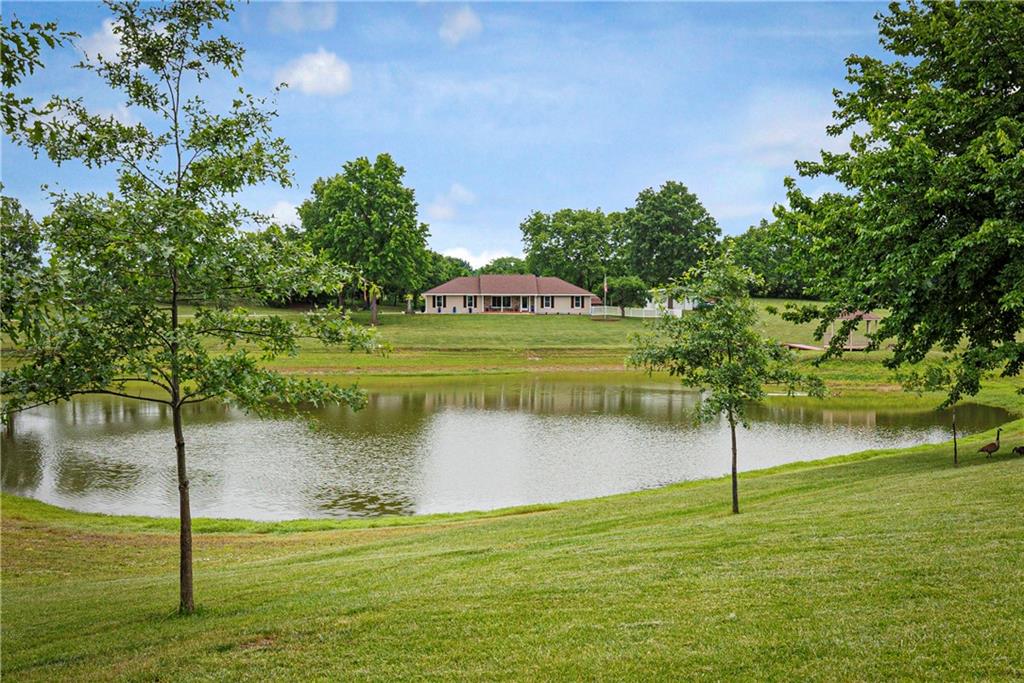 17323 Landmark Dr, Holt, MO 64048
