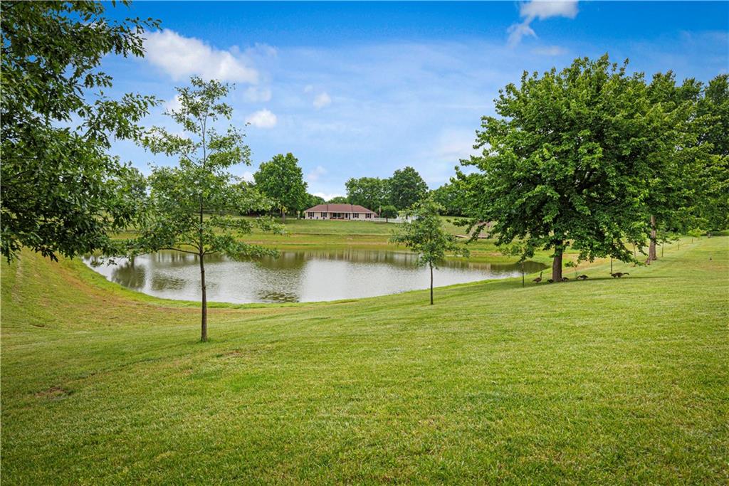 17323 Landmark Dr, Holt, MO 64048