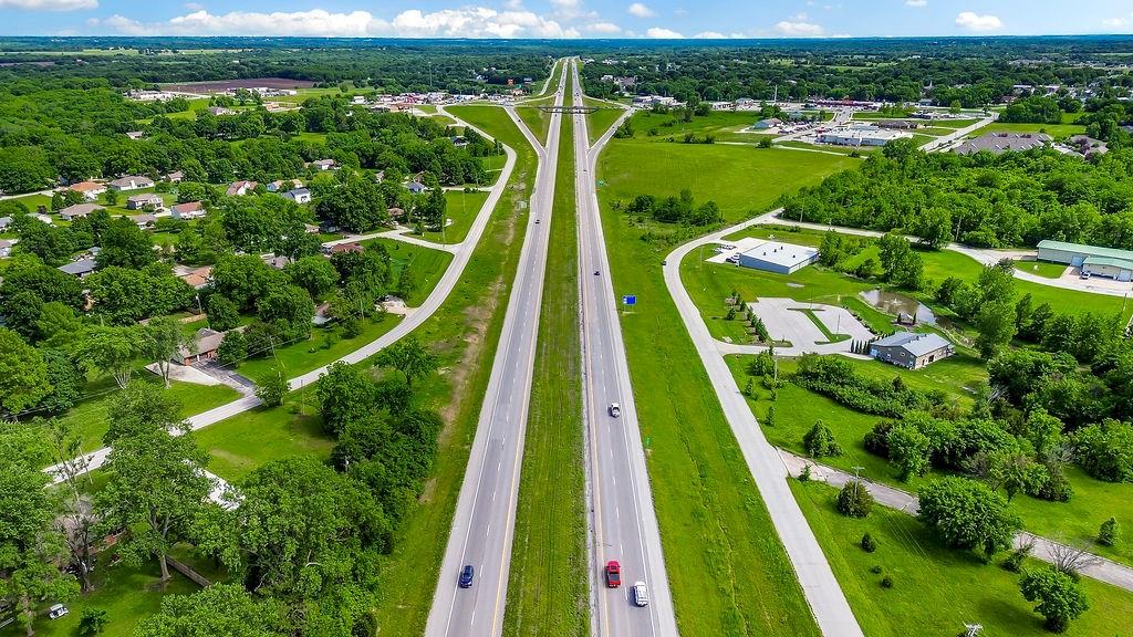 Main St, Peculiar, MO 64078