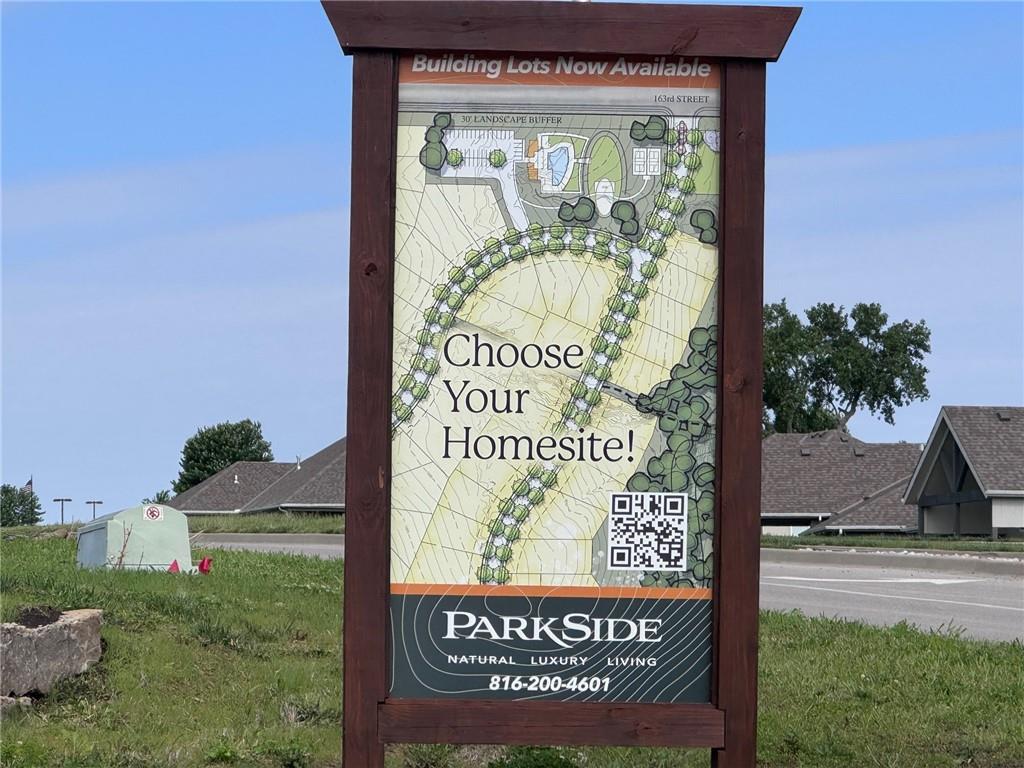 1001 Vera Dr, Raymore, MO 64083