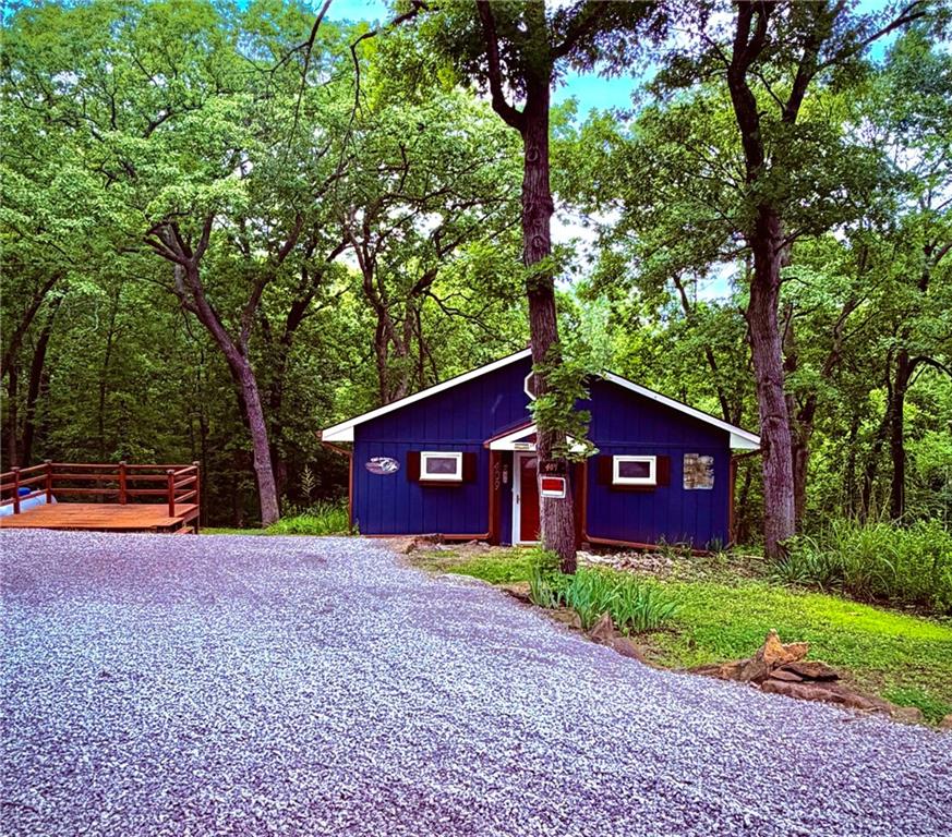 409 SW Lakeside Dr, Lacygne, KS 66040