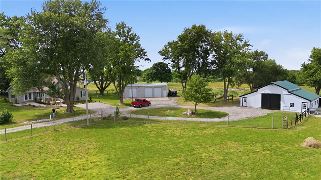19322 Springdale Rd, Leavenworth, KS 66048