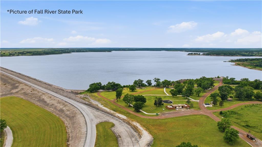 2596 1700 Rd Rd, Fall River, KS 67047