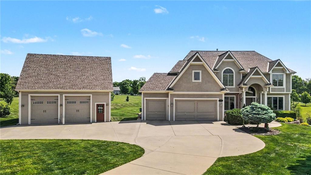 25162 176th St, Leavenworth, KS 66048